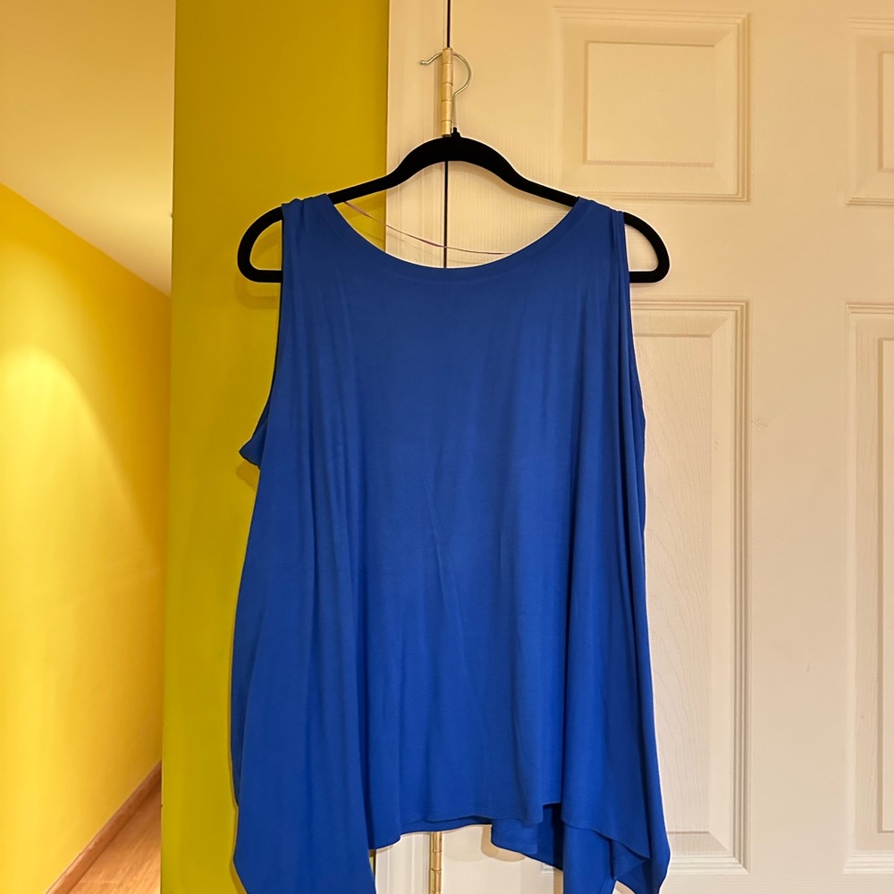 A.B.S Size M sleeveless shirt